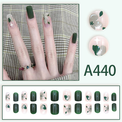 Blooming French Aurora Fake Nails: Stylish & Wearable